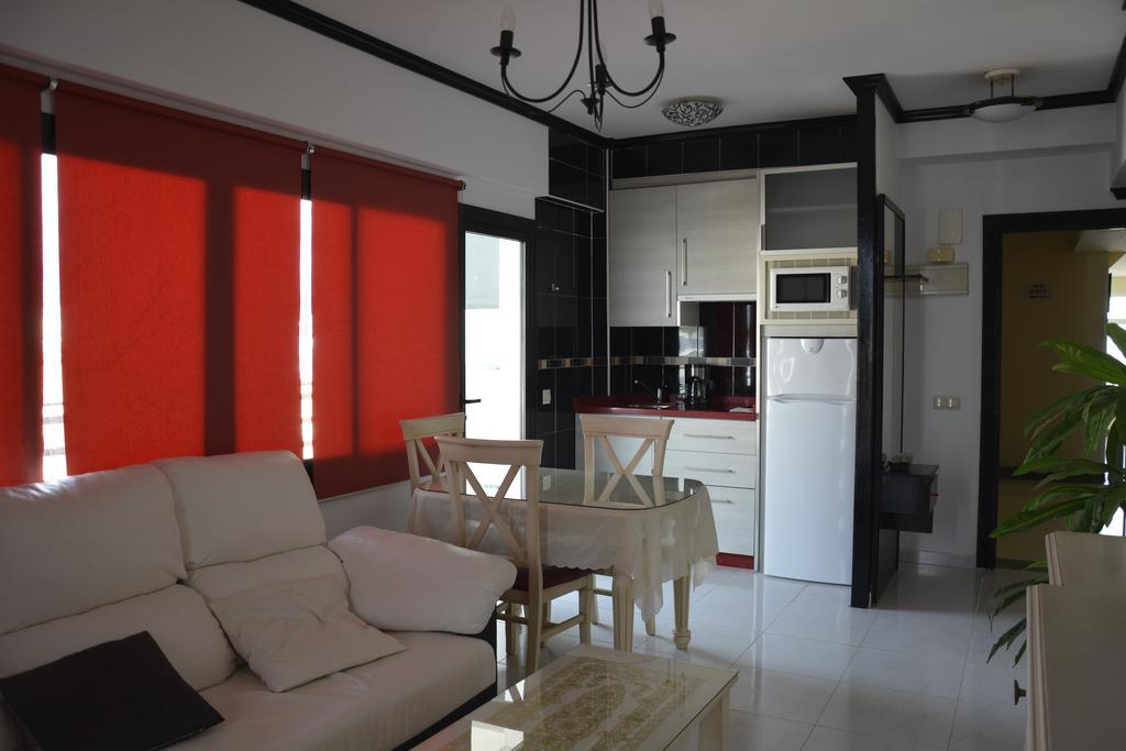 Apartamentos Mediterraneo Марбелья Екстер'єр фото