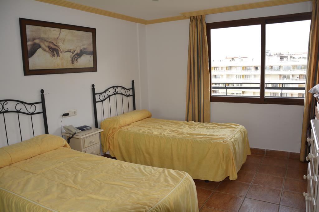Apartamentos Mediterraneo Марбелья Екстер'єр фото